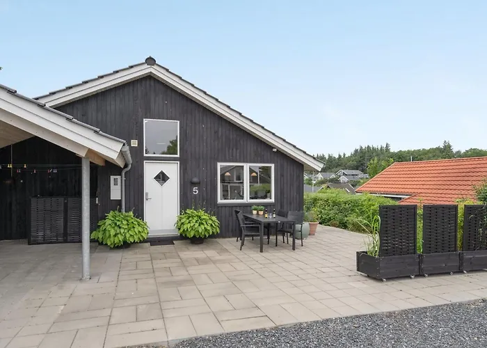 Joergen - 100m From The Sea By Interhome * エスビャール