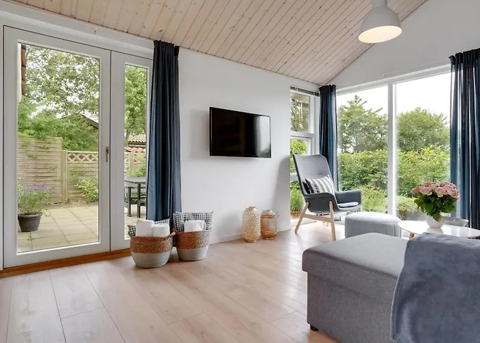 Joergen - 100m From The Sea By Interhome